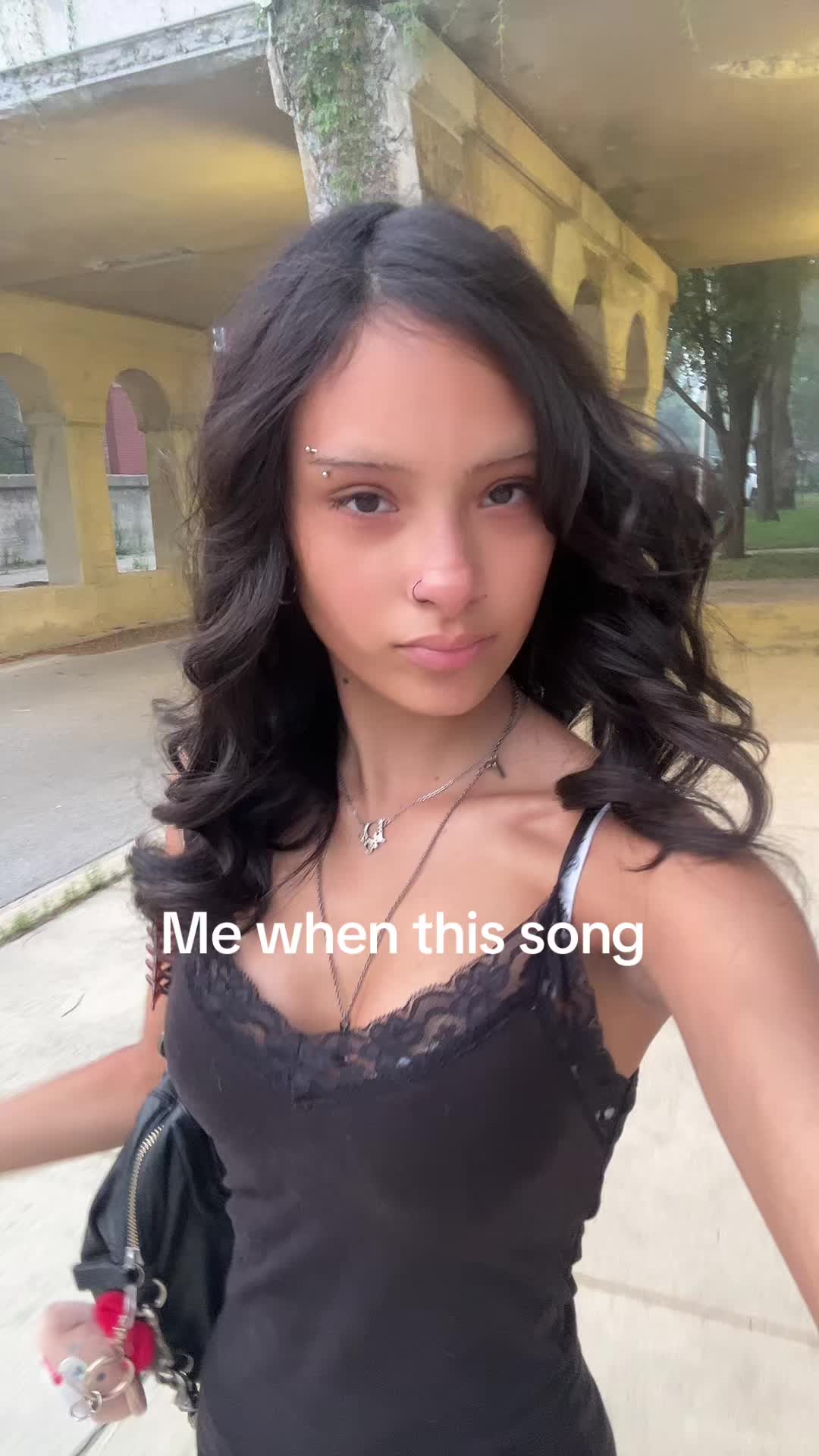 @sisi⋆˙⟡