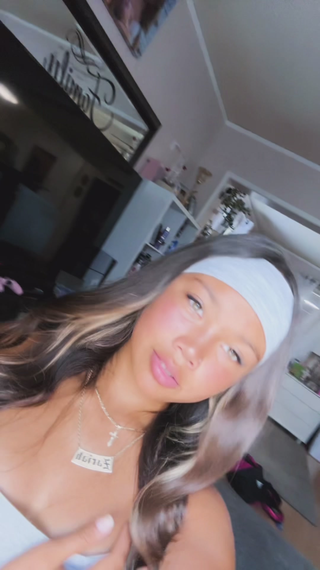 @zariah2464