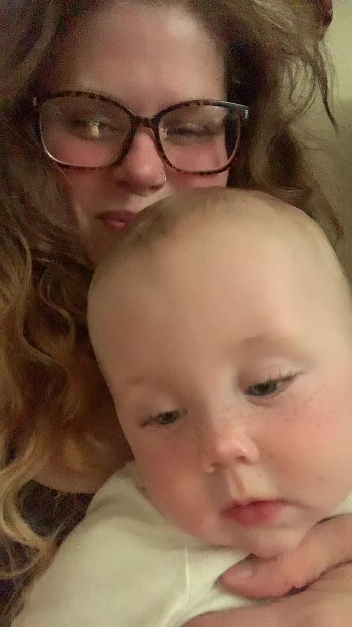@ᗰᗩᗰᗩ ᗷ ღ🧸