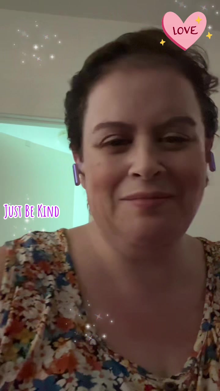 @CyndieLuWho
