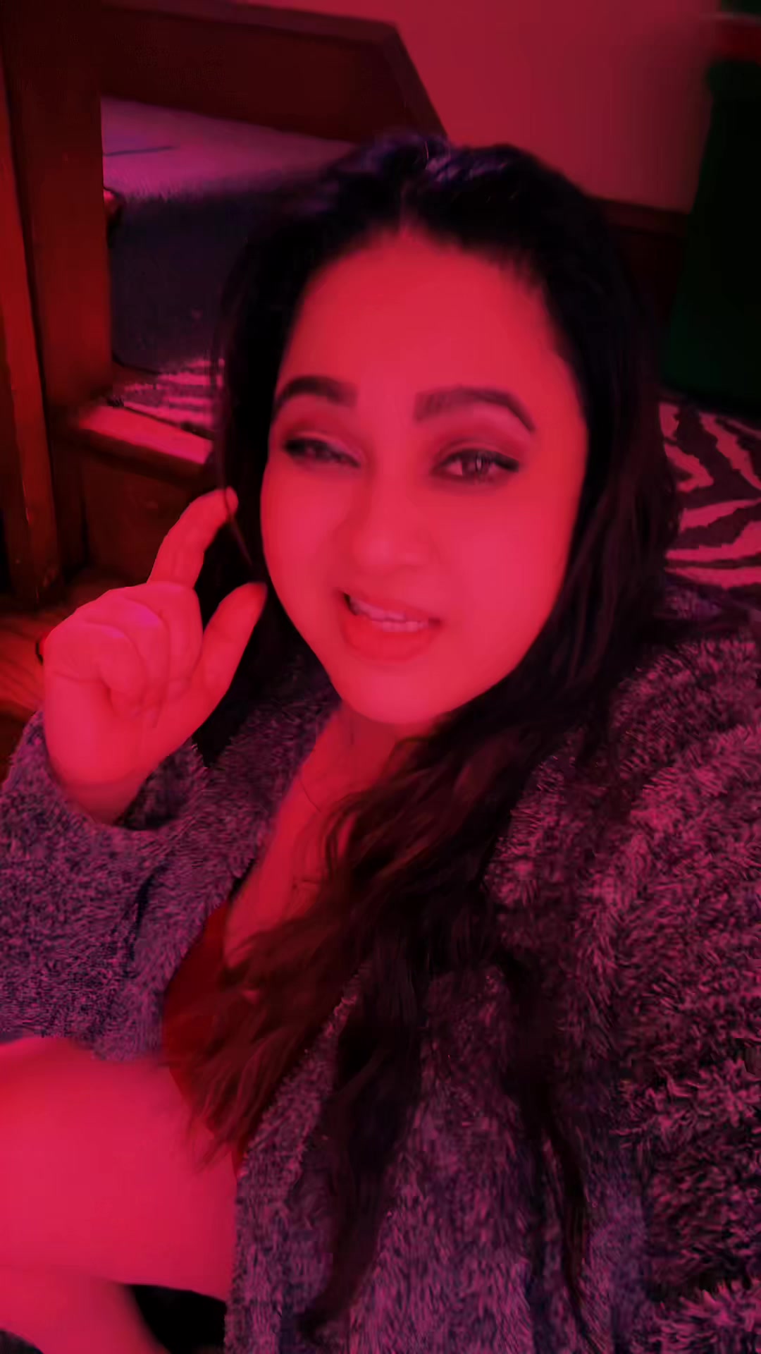 @PRIYA 3😘