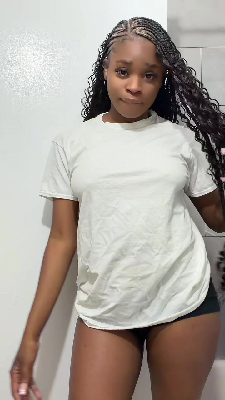 @Kia🤪