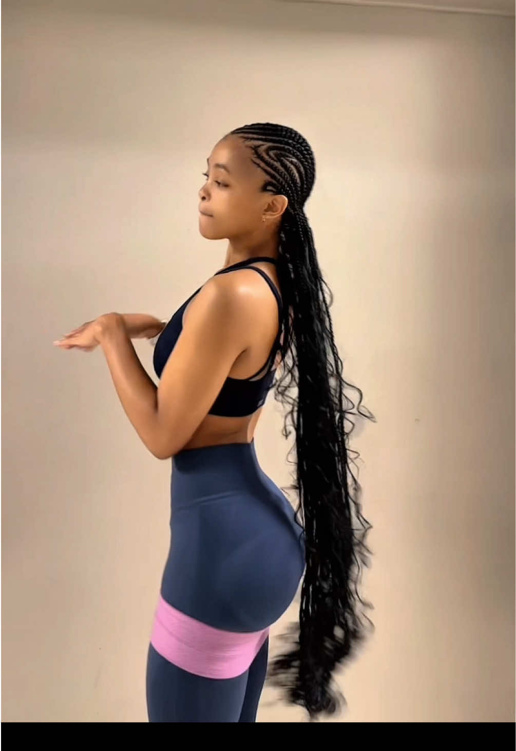 @thandiswakhalifonia