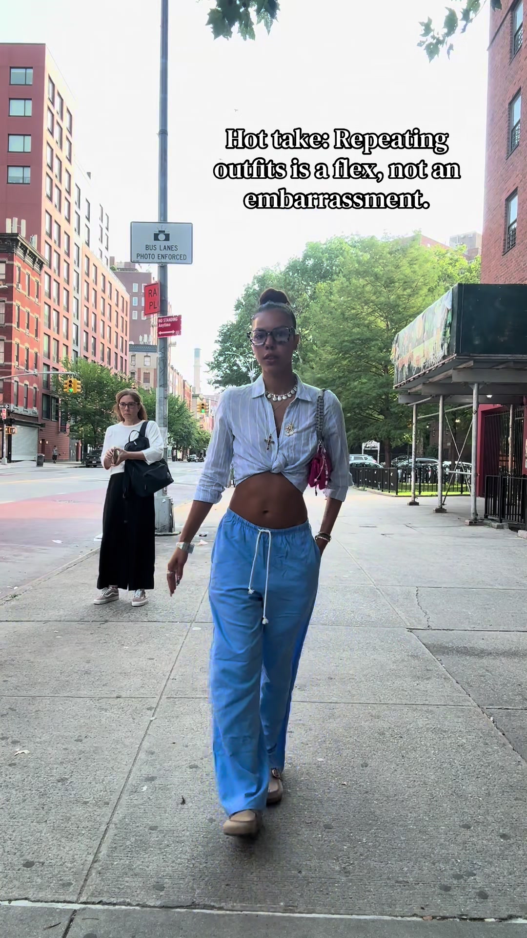 @Ari 🦋