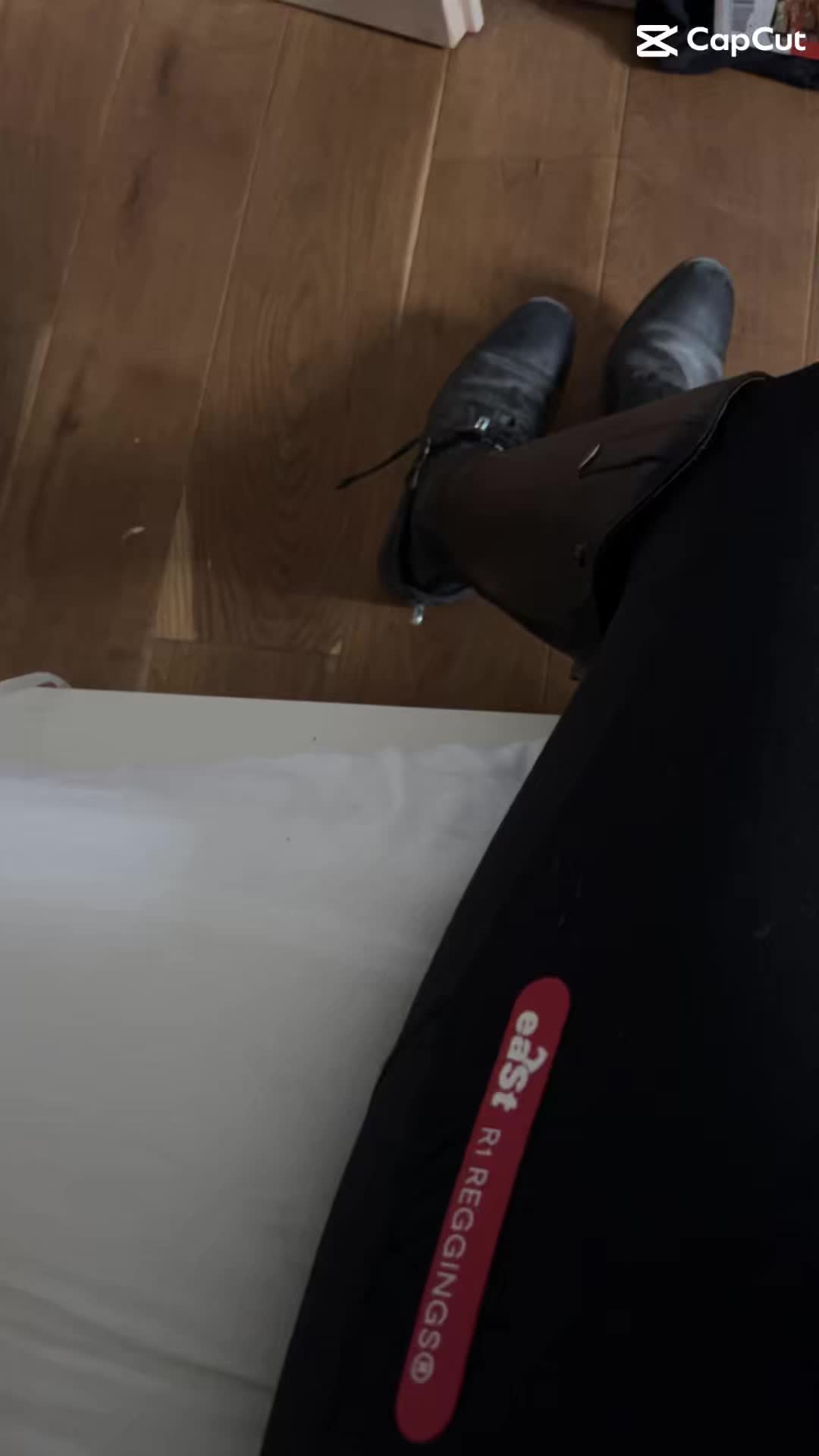 @Laura..Bijker