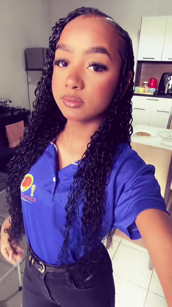@x_clara4