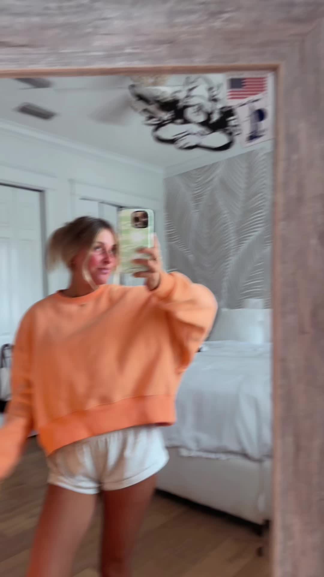 @AVA GALLO