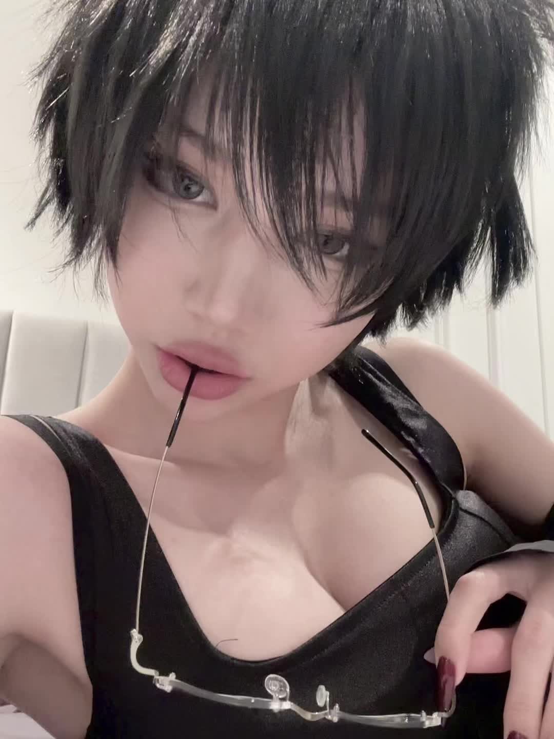 @配角