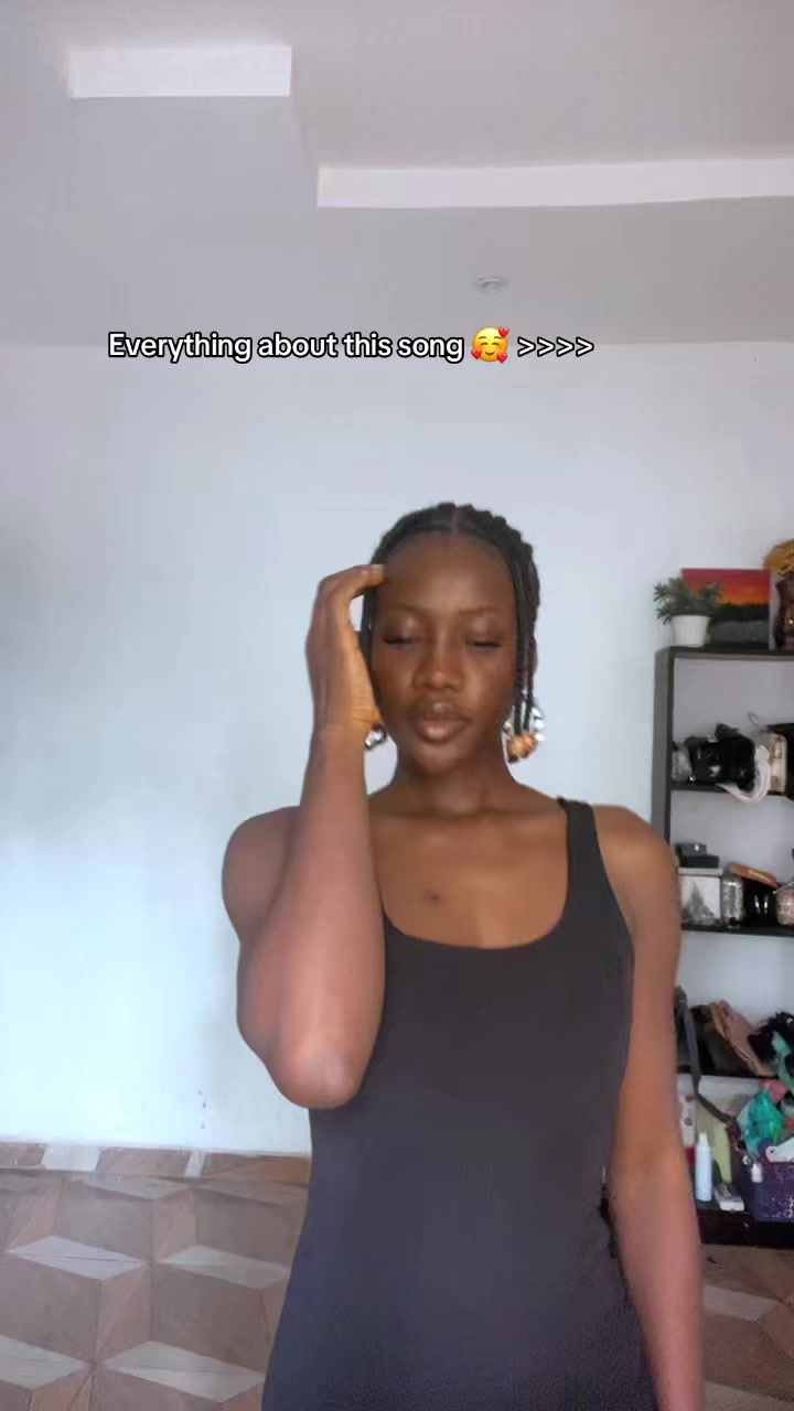 @joycee_chic