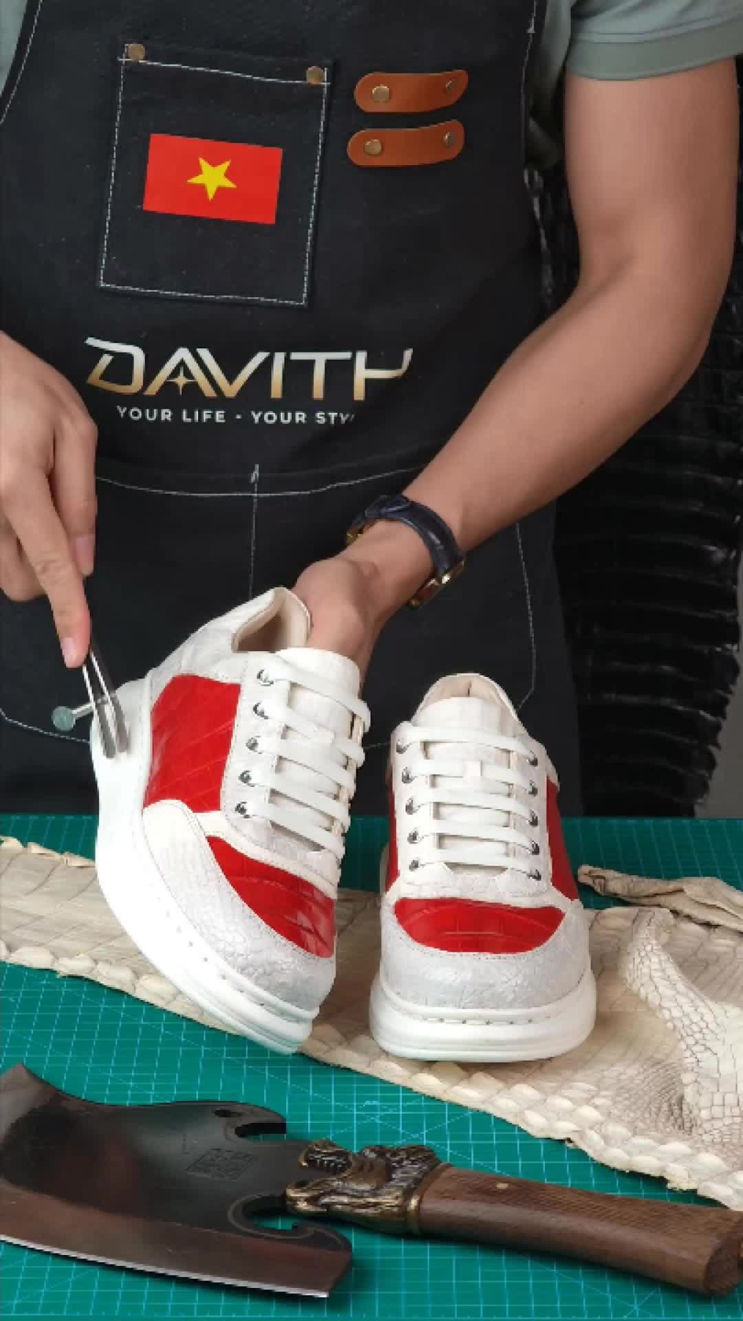 @DAVITH LEATHER