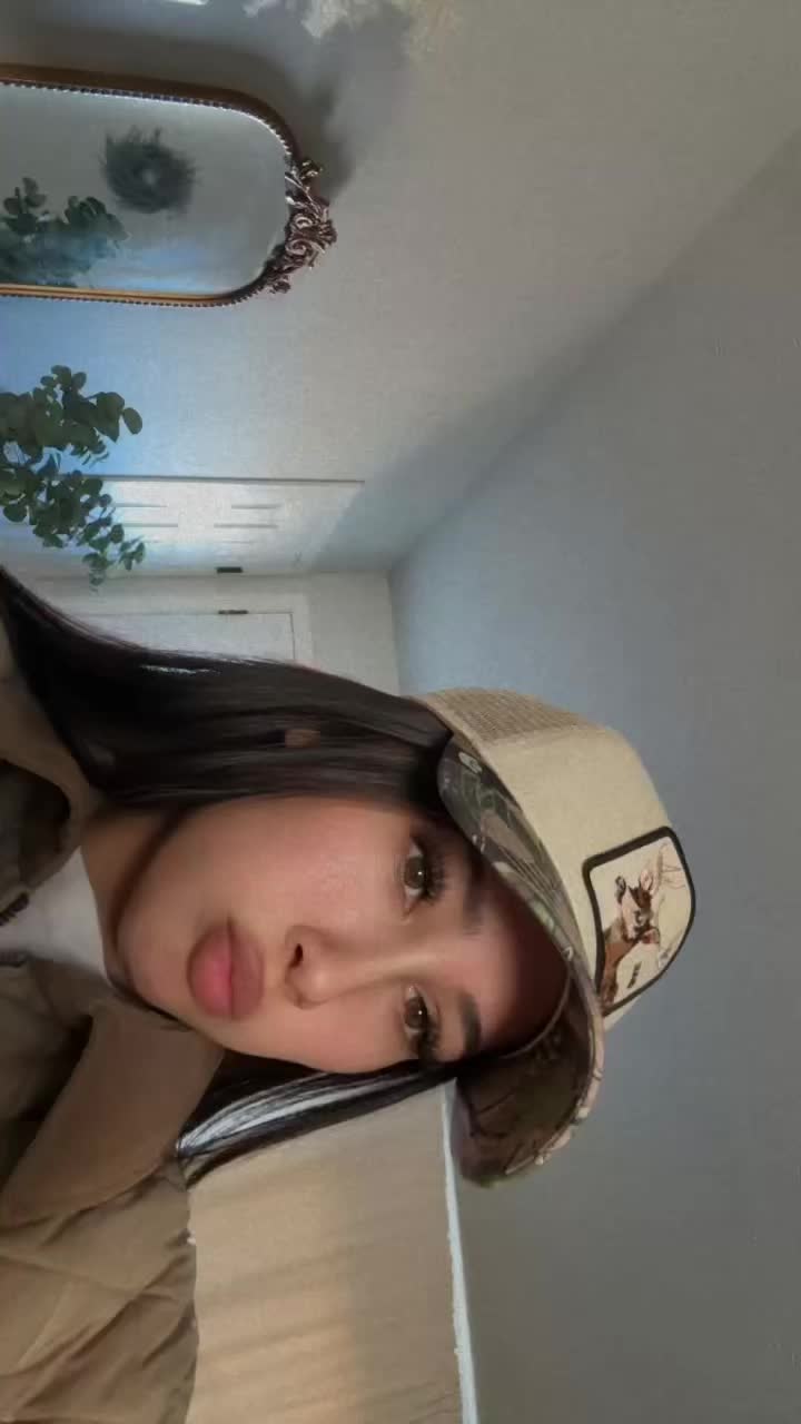 @willowredstar