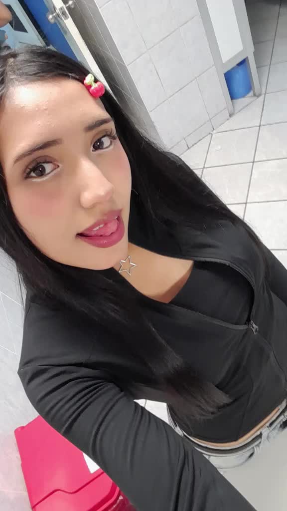 @Angeliii