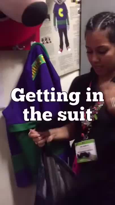 @SydneyD