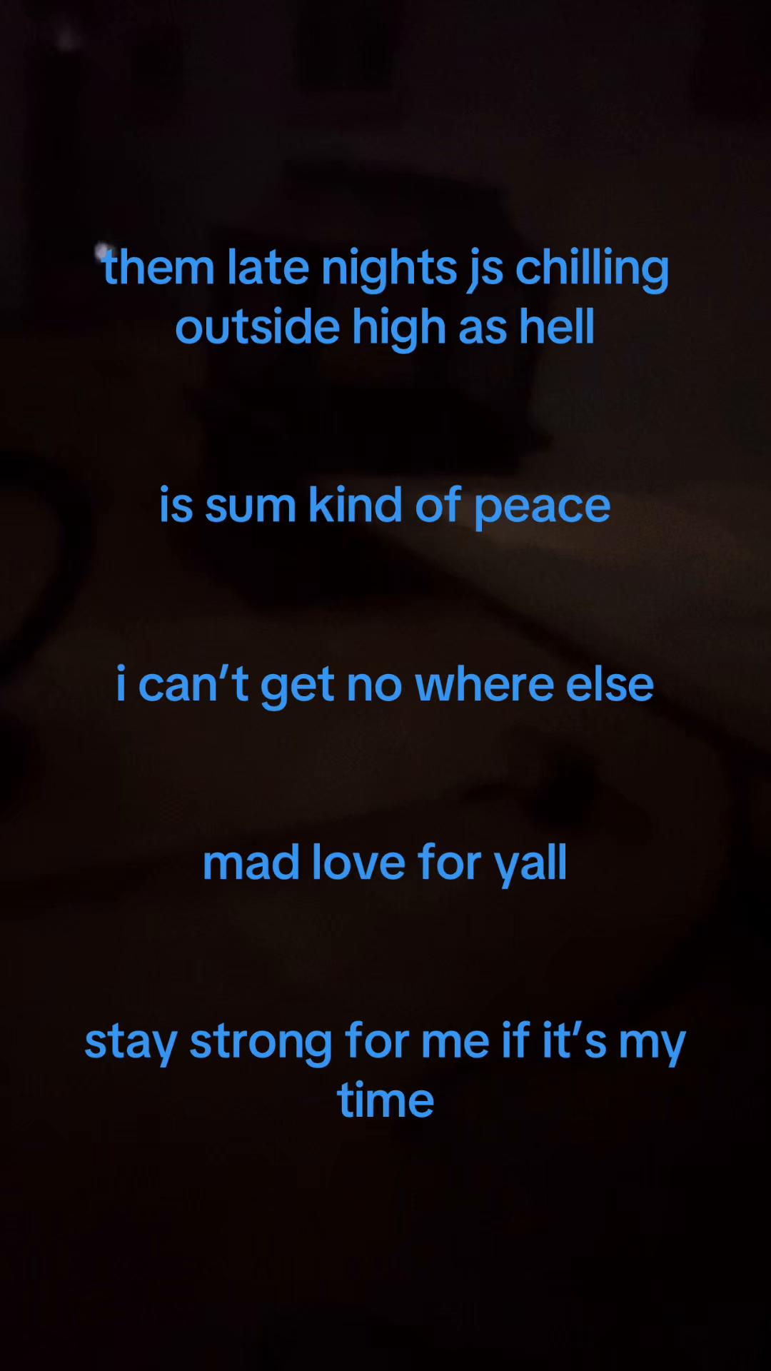 @937