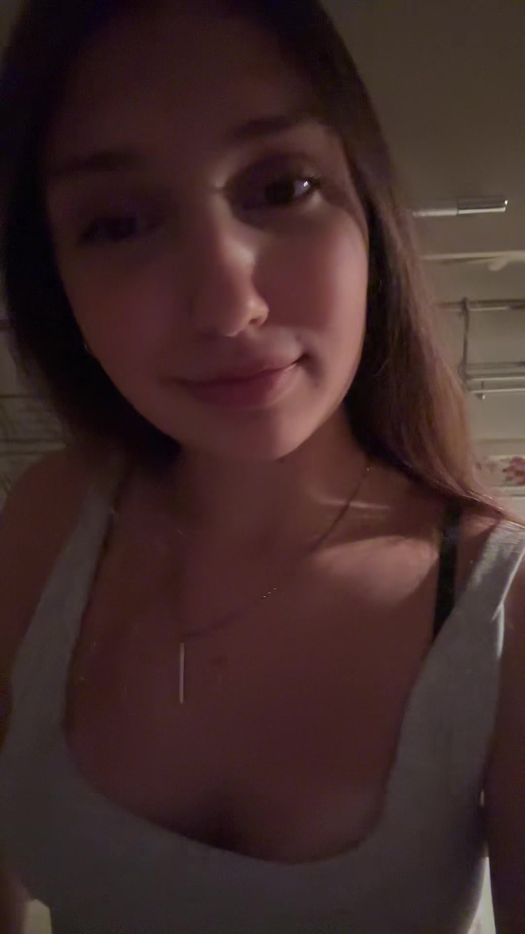 @tsisi