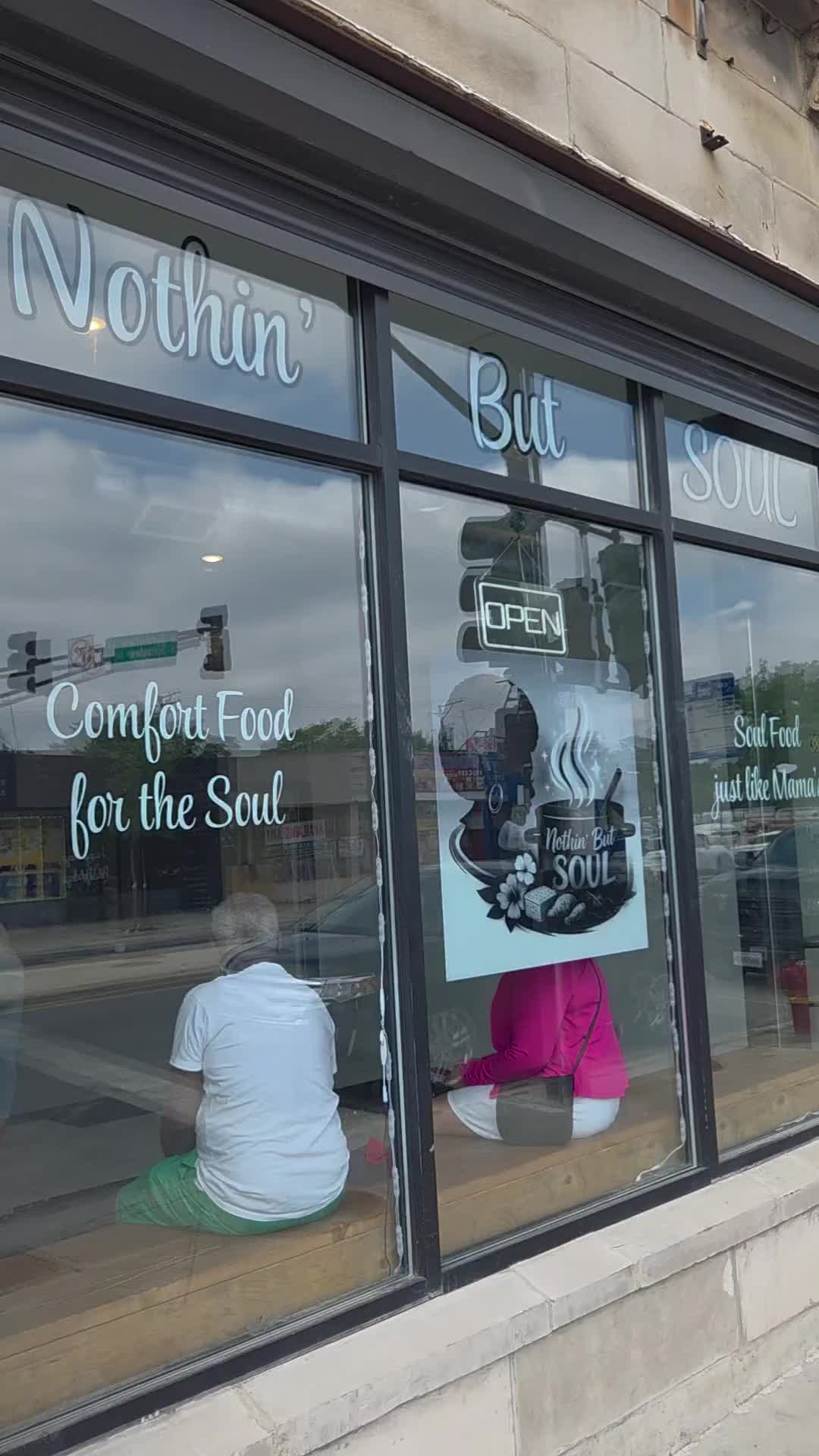 @thefoodconquer
