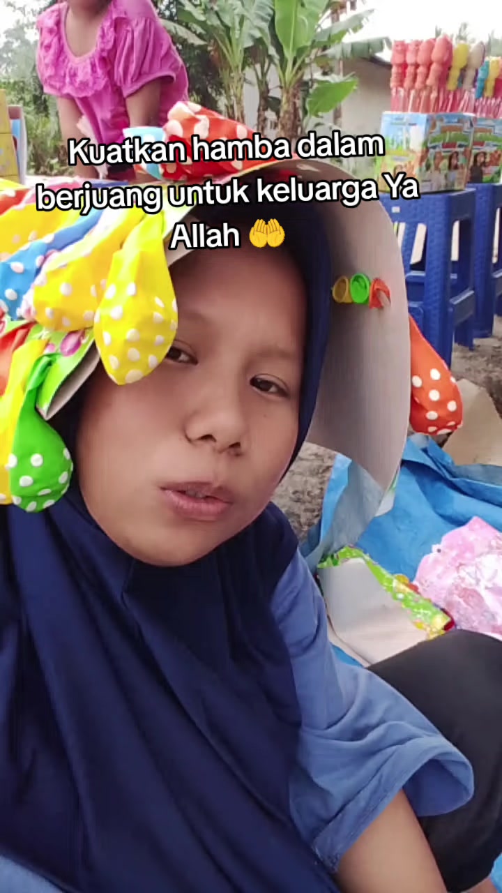 @Nur(pedagang keliling)