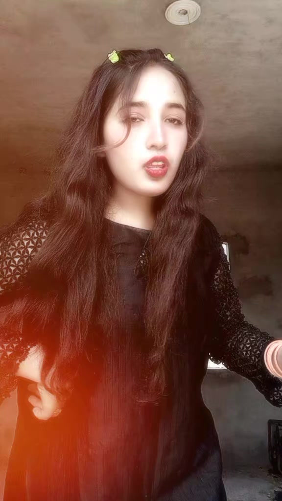 @Noor-Hiba-01