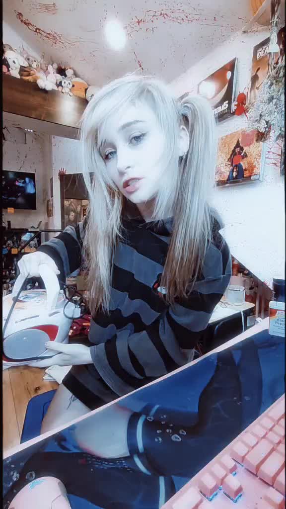 @⦻ MAD M⦻lly ⦻