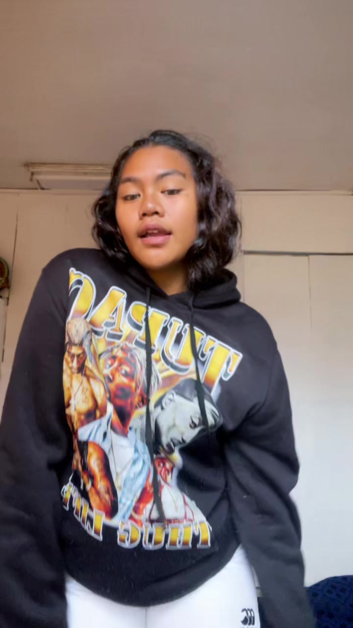@Priiprii.