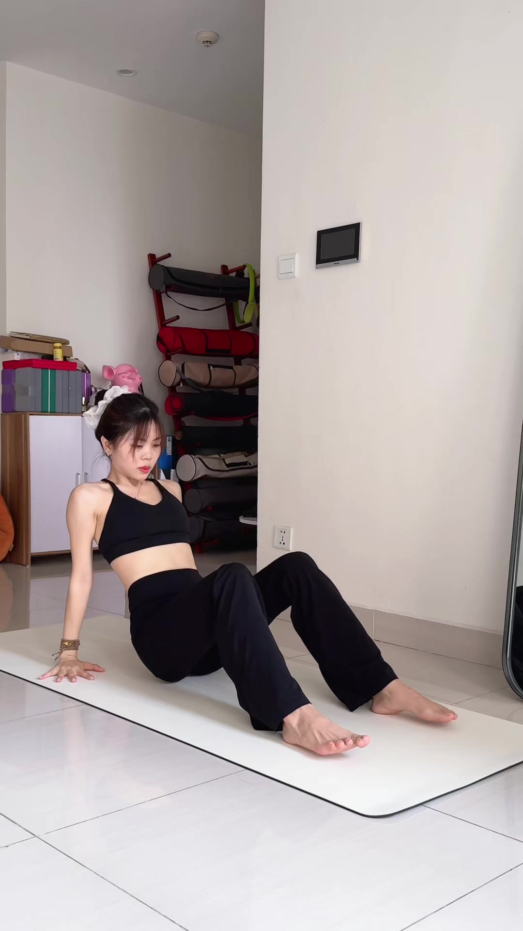 @Yoga điii - Yoga &Aacute;nh Tuyết