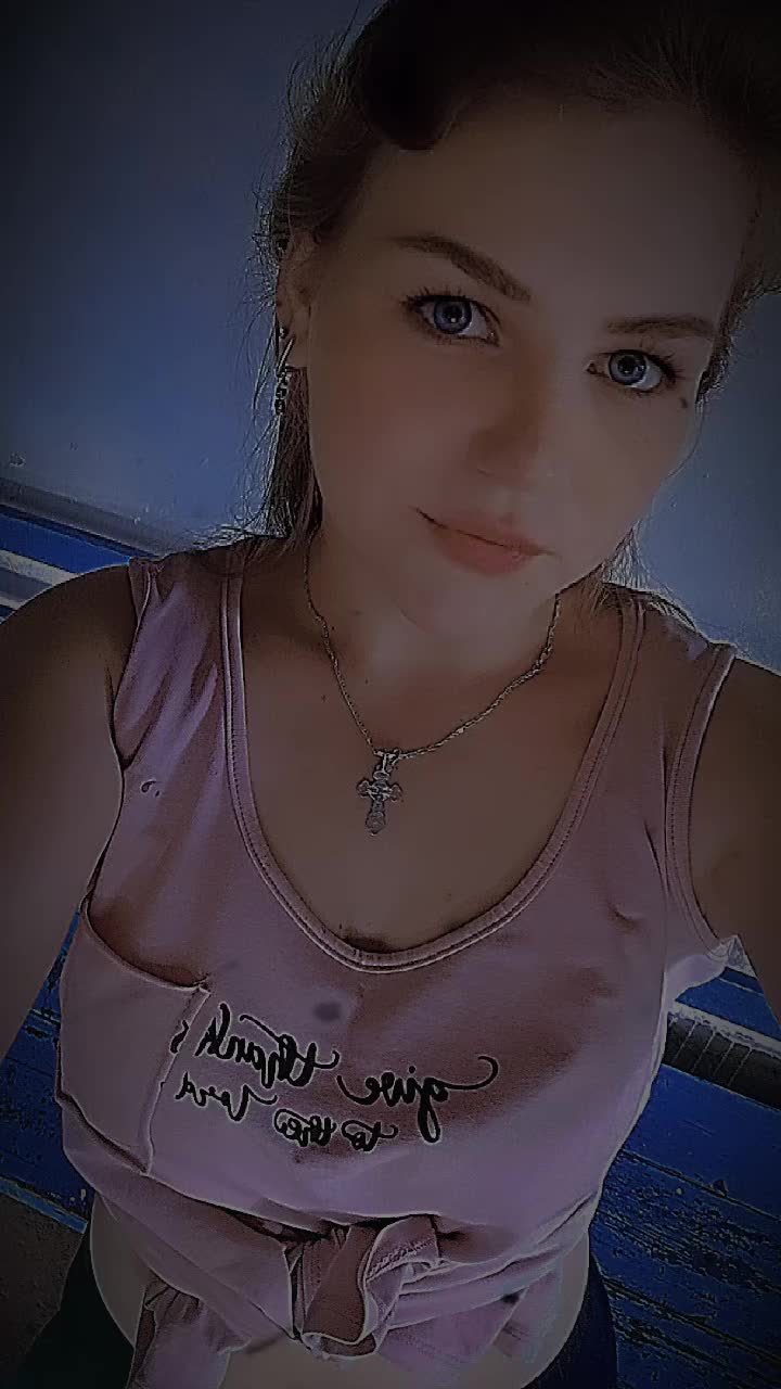 @👑Anna