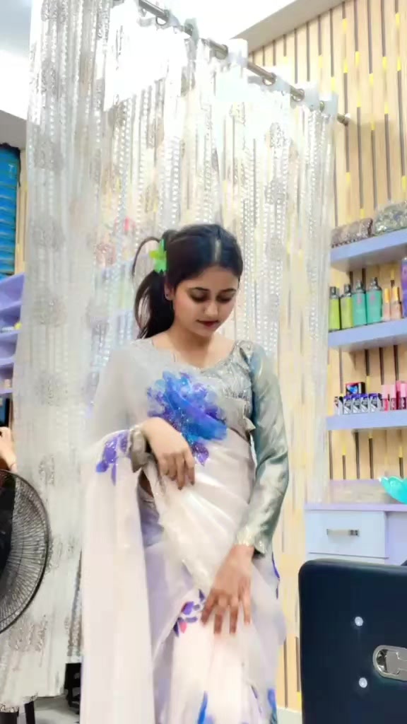 @❤Chandani sarraf❤