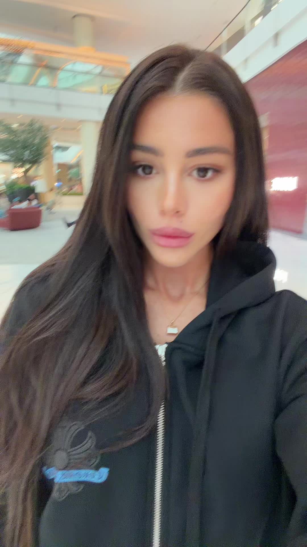 @Yana Soroka