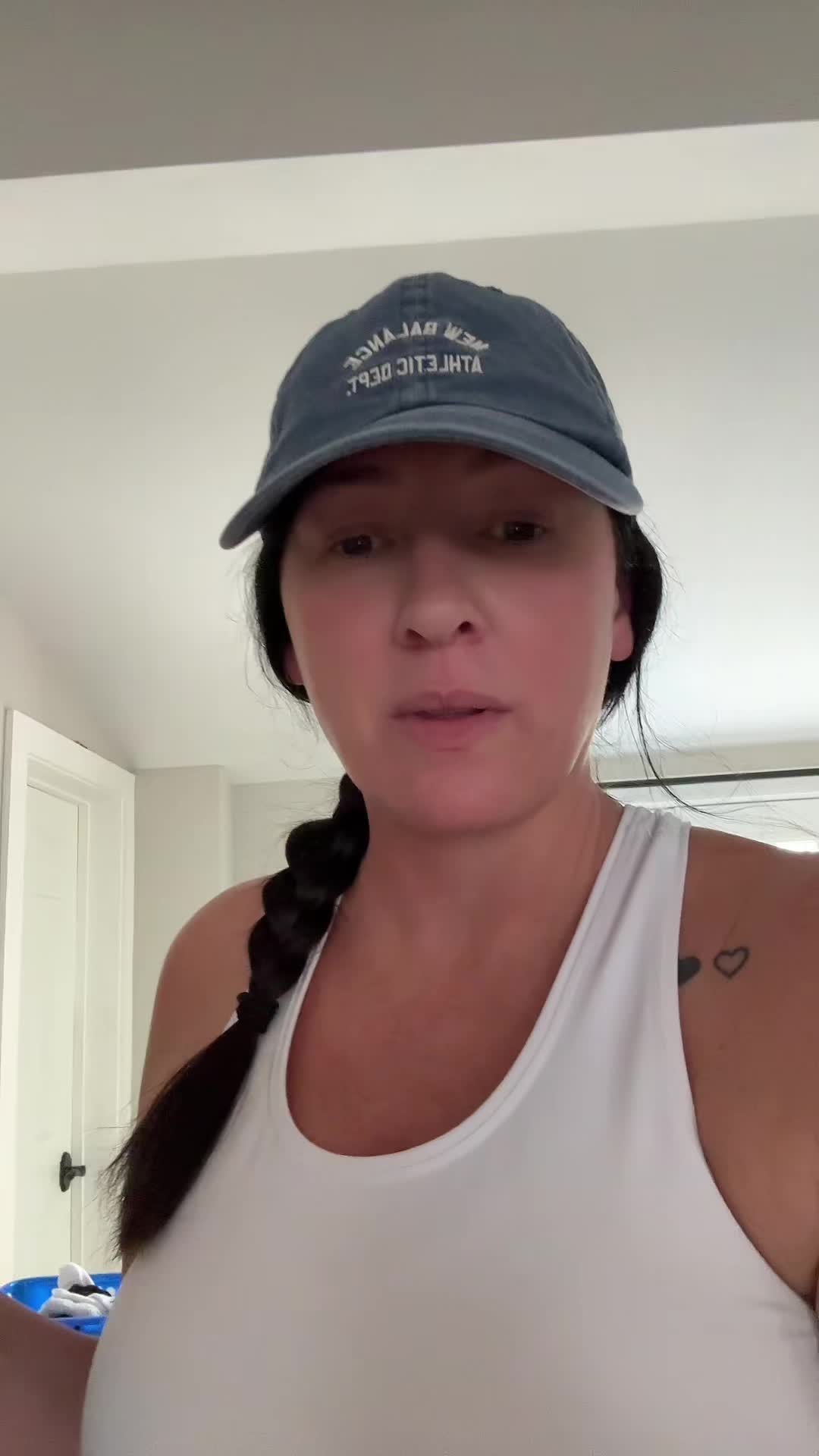 @kristenatthewaxbar