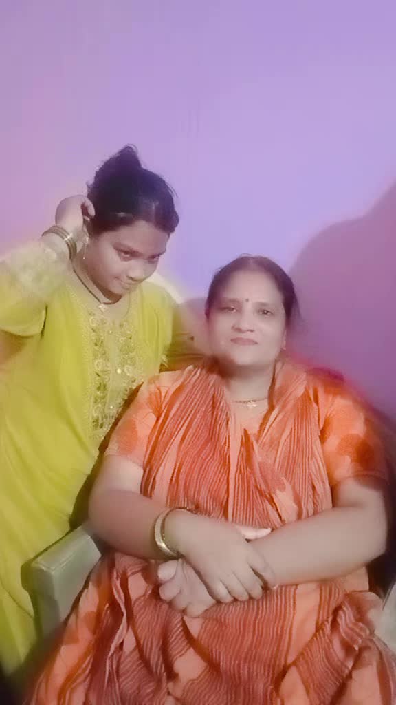 @Aarti Sarraf
