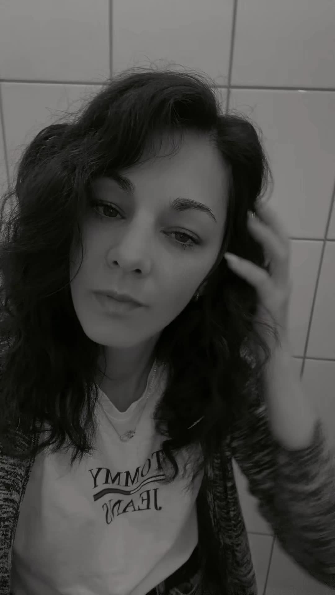 @Youngwoman93