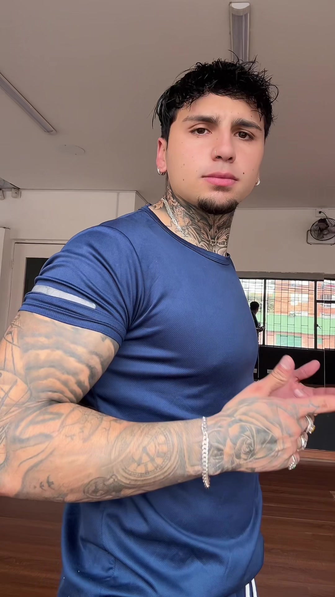 @Godito06