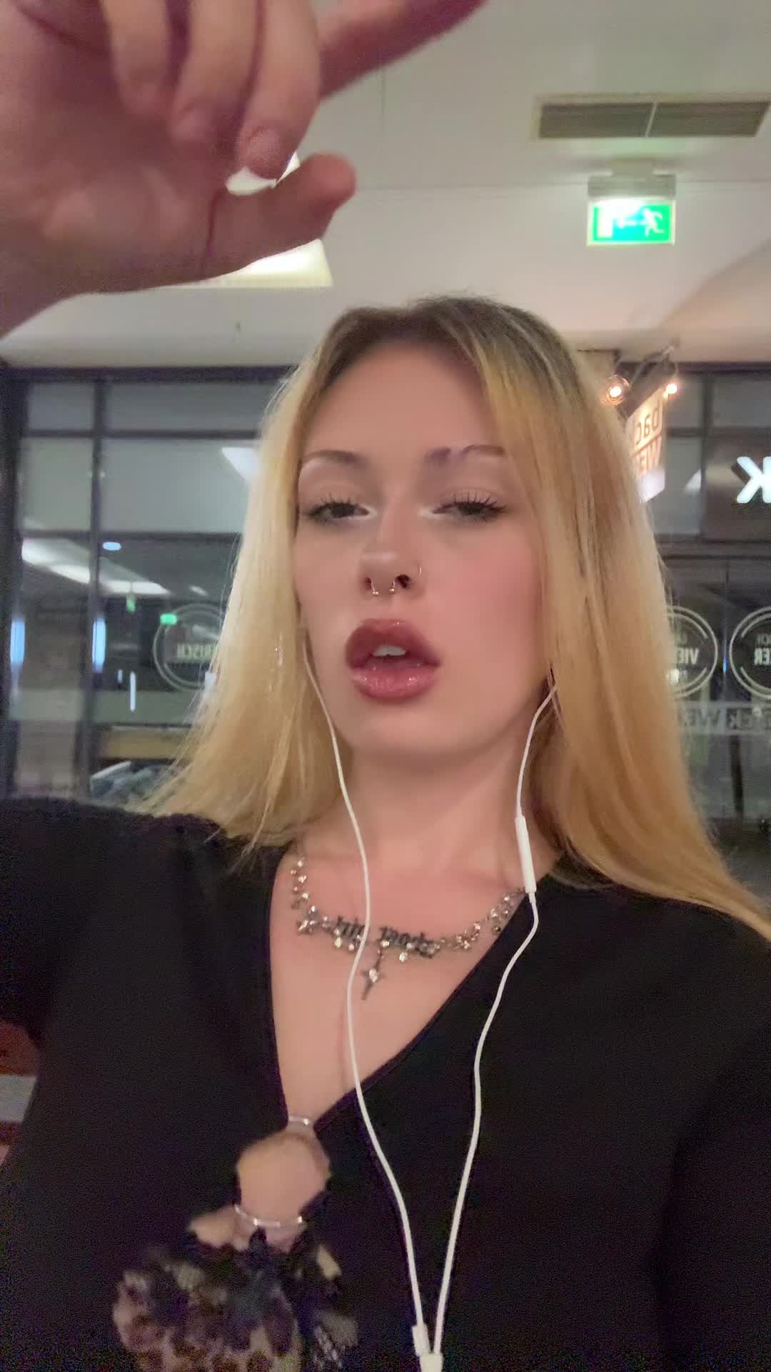 @Jules <3