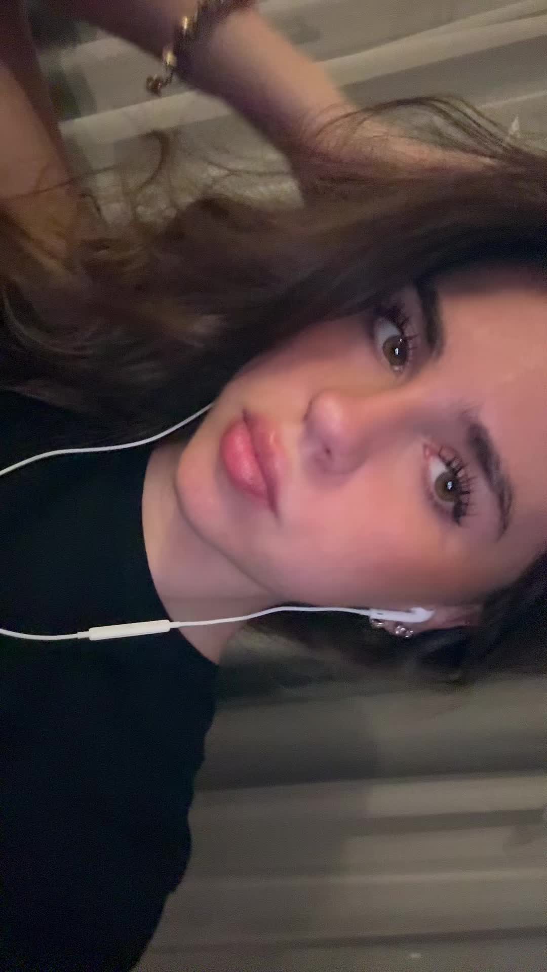 @ₙᵢ𝓬ₒₗₐ