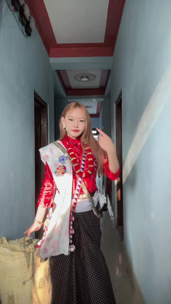 @Kᥫ᭡