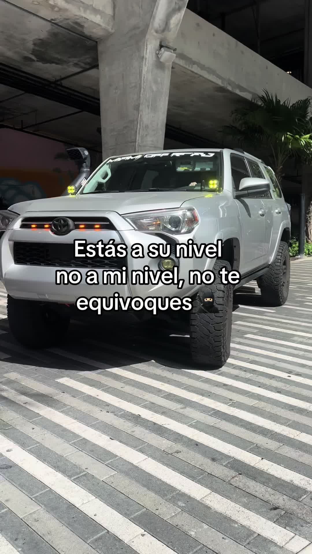 @4wdVNZLA