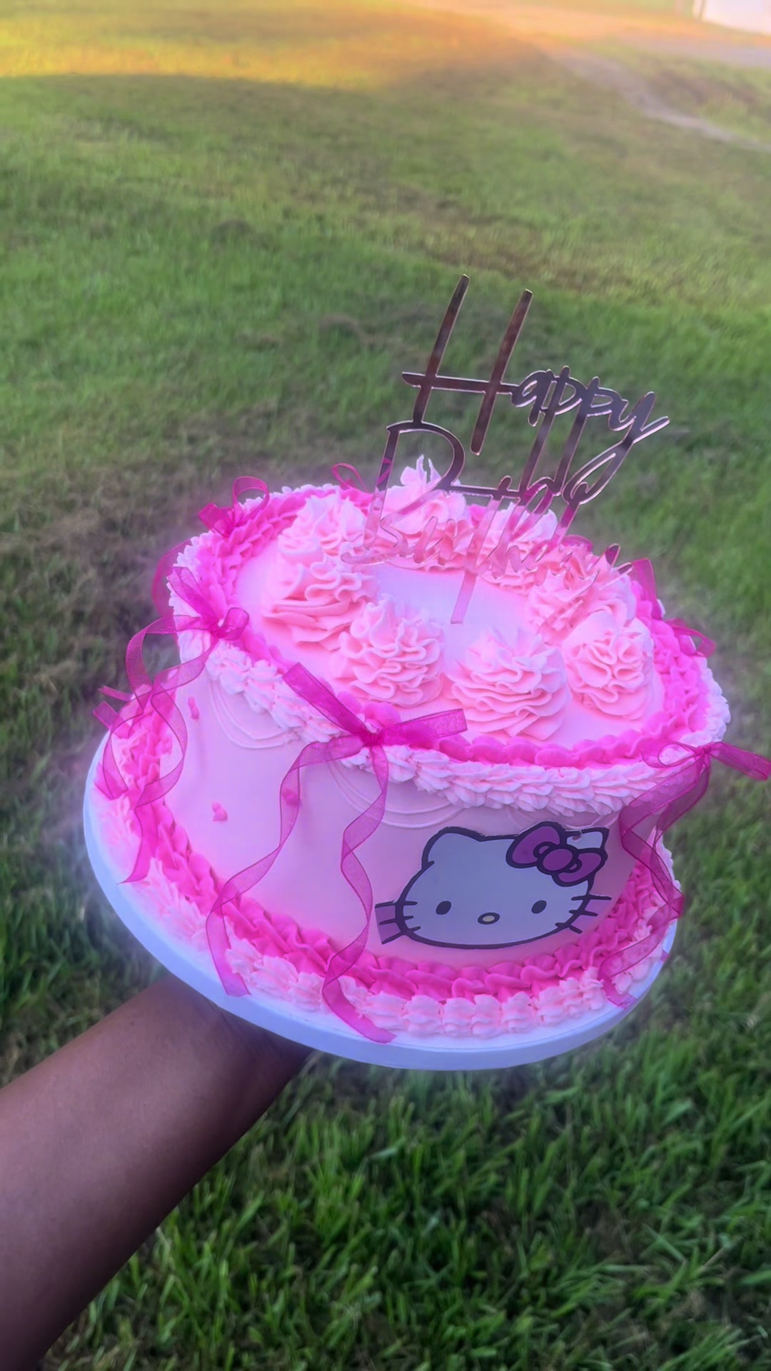 @Cake Lady 🎂 | Lo 🖤