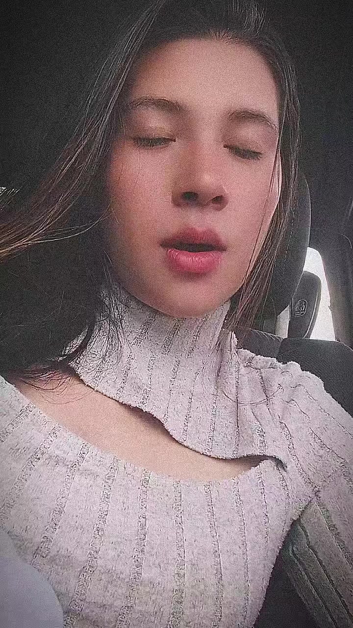 @Julieth ✨