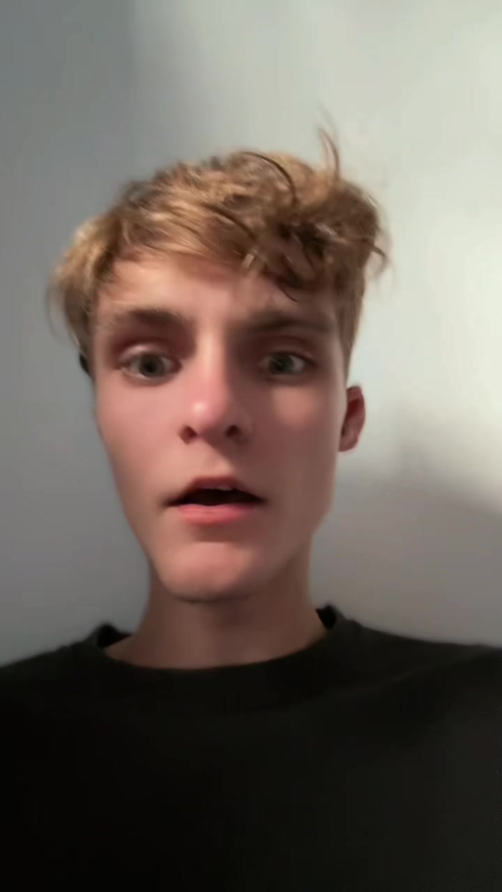 @_Benjamin
