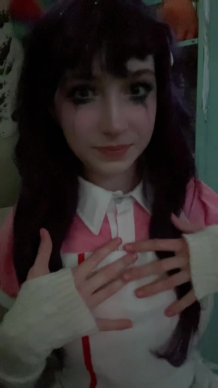 @vi