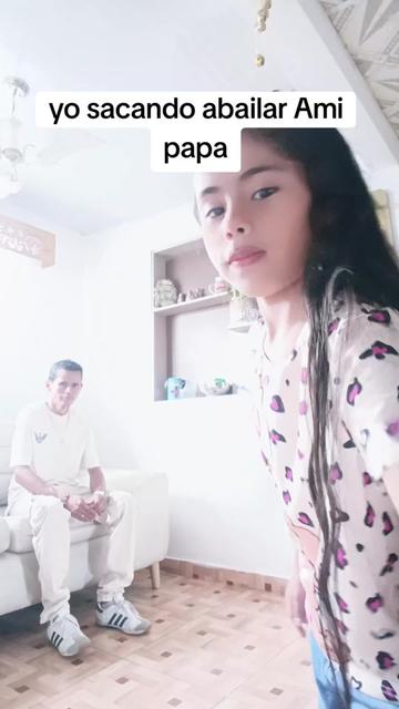 @Mar_Emily