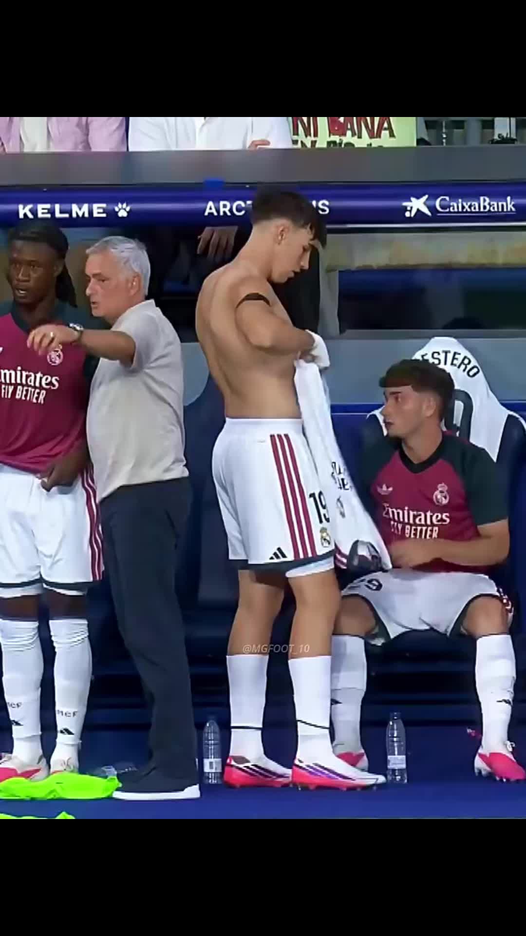 @𝐒-𝐌𝐎𝐃𝐎𝐔-𝐌𝐁𝐀𝐂𝐊𝐄 ✪