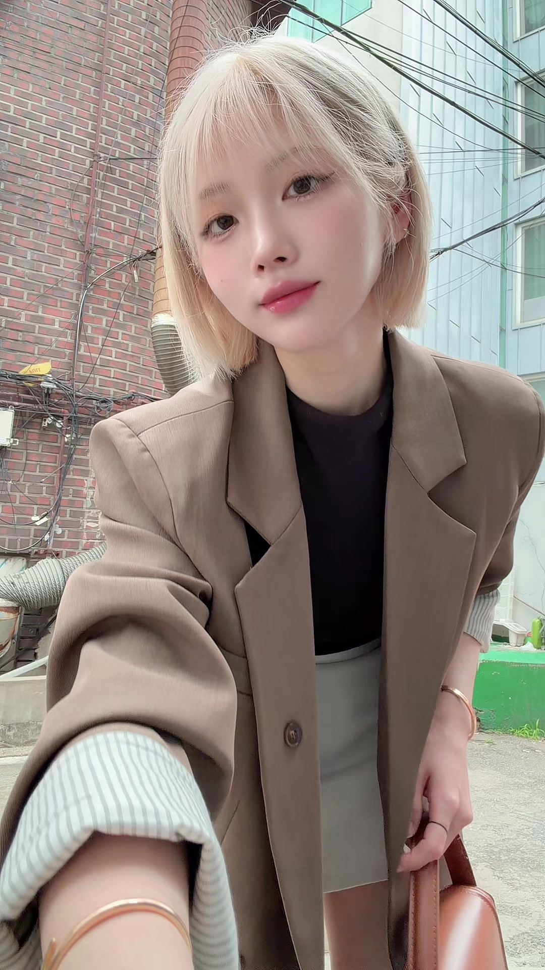 @jihyun