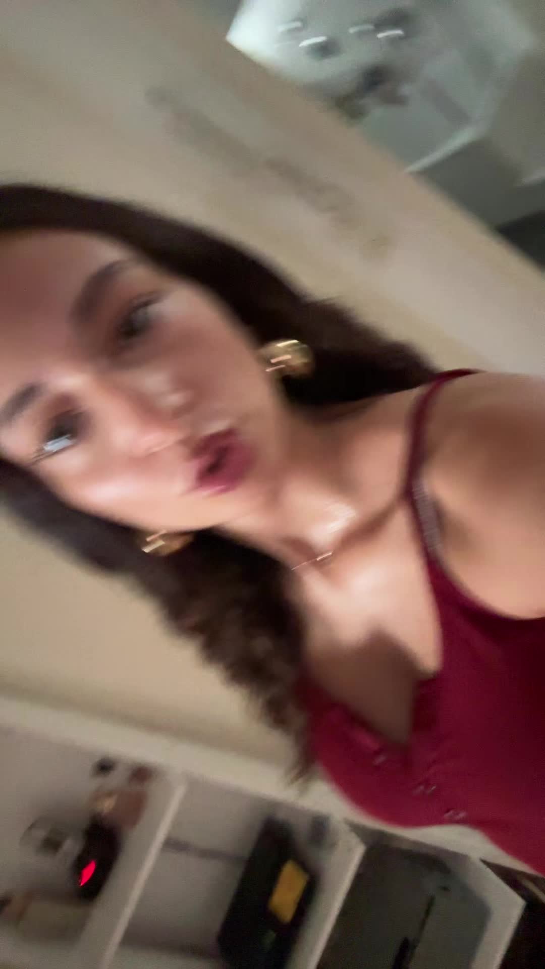 @D I N A
