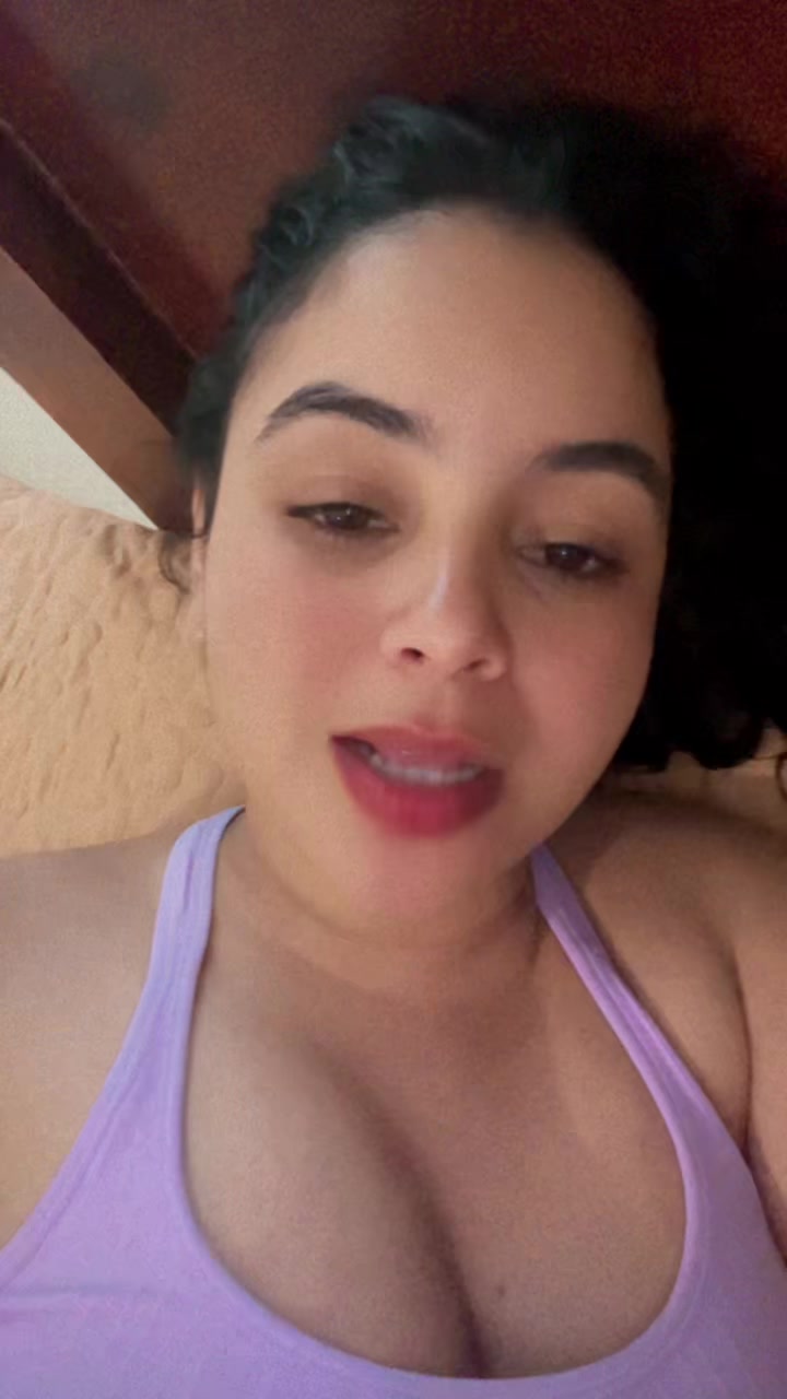 @Ninii_