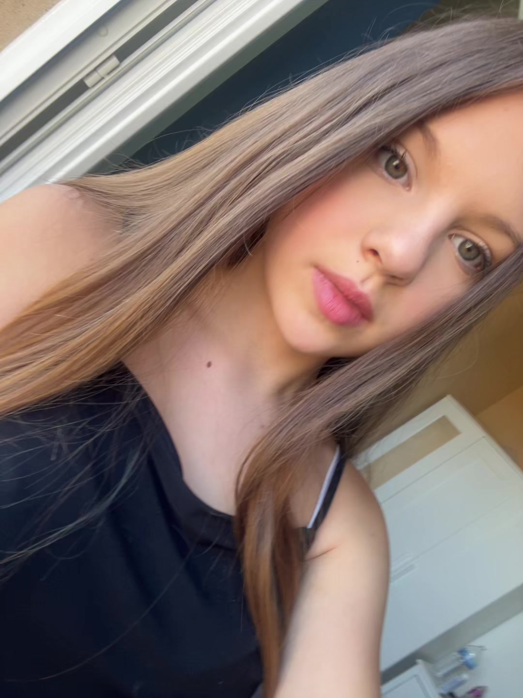 @𝑚𝑒𝑙𝑖𝑠𝑎𝑎