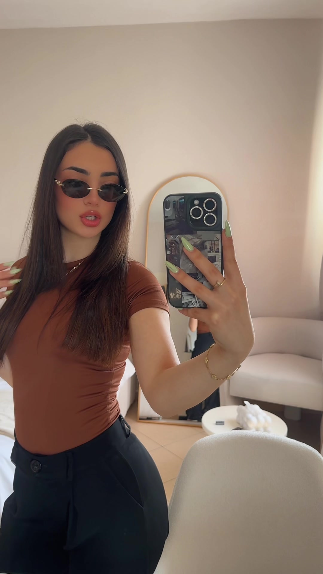 @uesla🤎