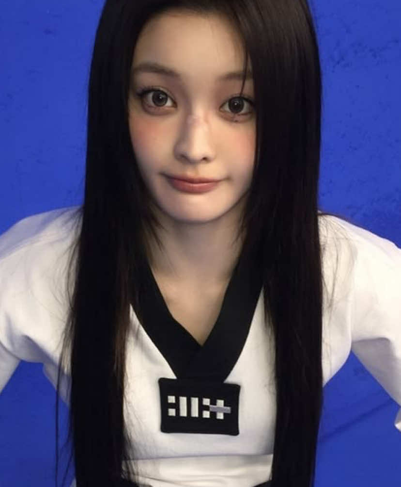 @sᴏᴘʜɪᴀx⁷🐈⬛