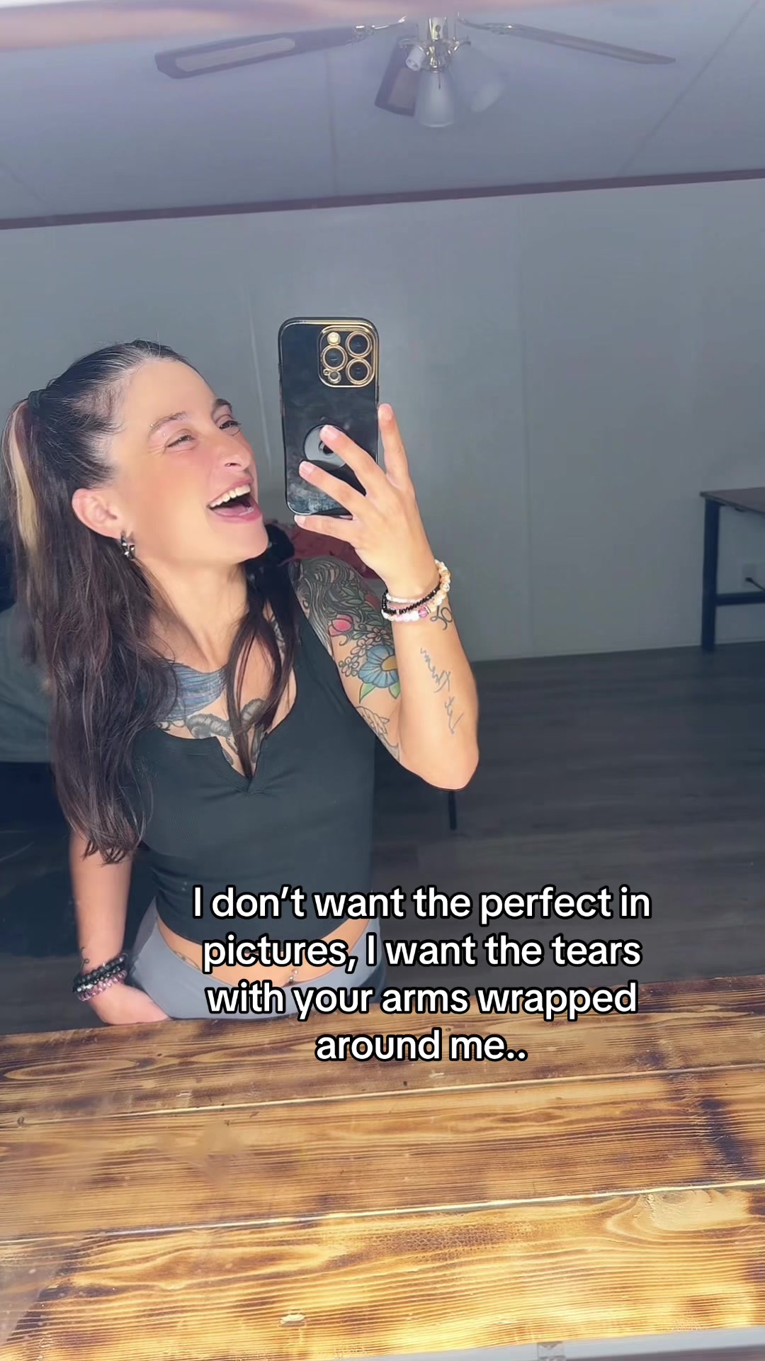 @lindseynicolefoster