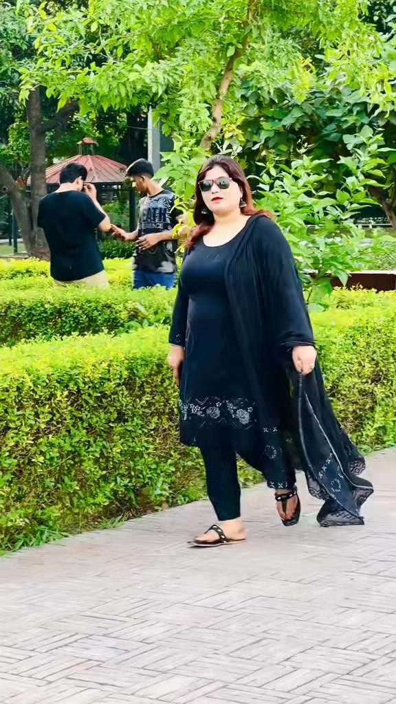 @Saima Khan